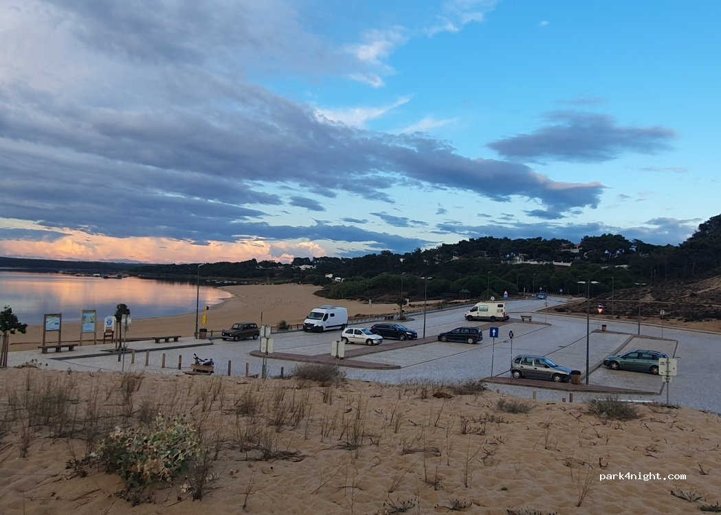 (2970) Sesimbra - 10 Rua do Moinho — foto 4