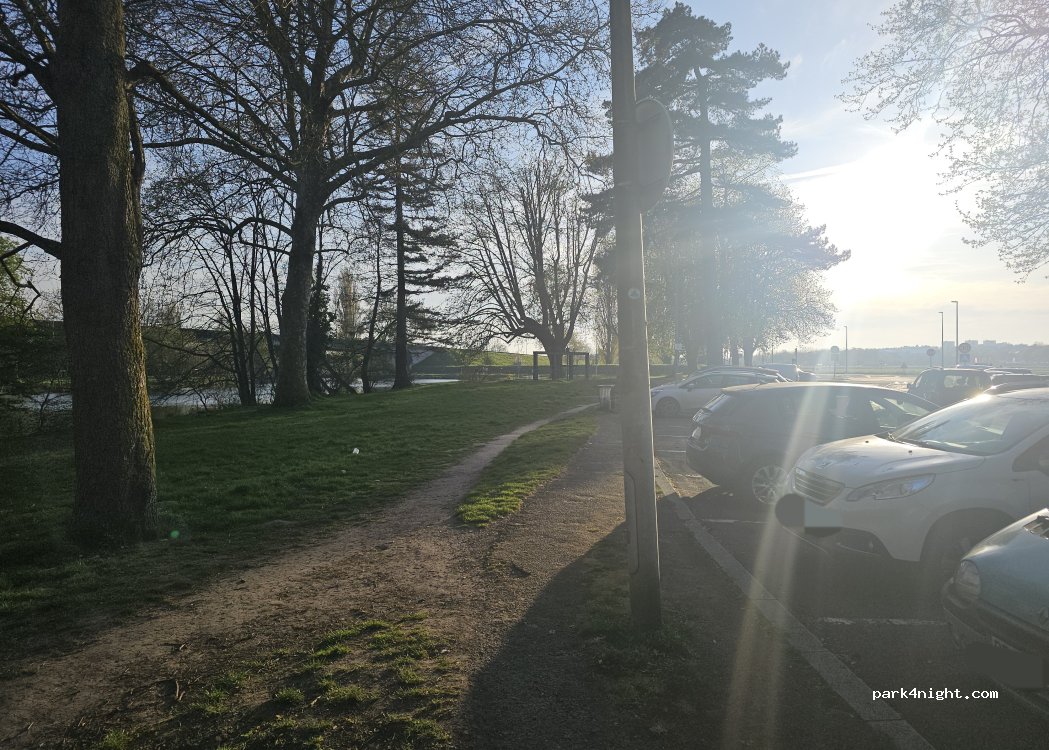 (14000) Caen - 84 Passerelle de L’Orne — foto 4