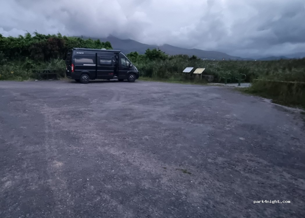 (V92 N2F7) Magherabeg Upper - Unnamed Road — foto
