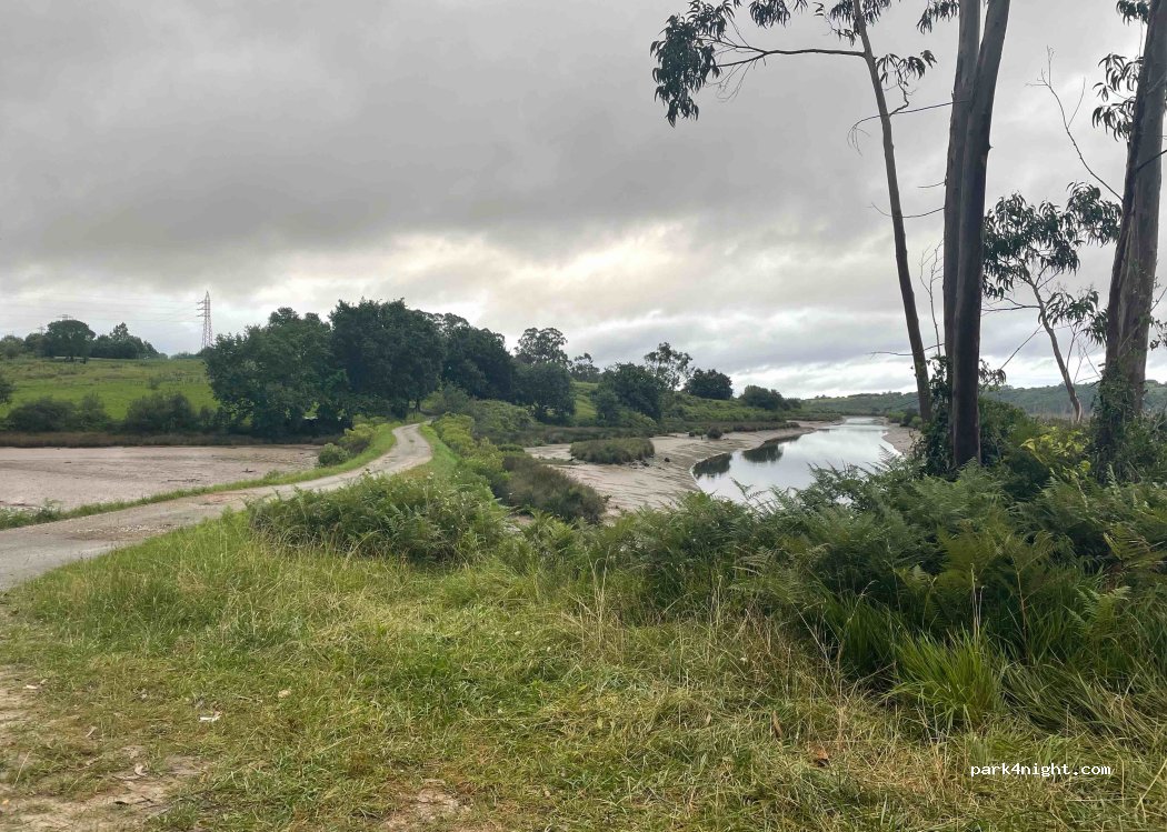 (39549) San Vicente de la Barquera - Barrio Abaño — foto 2