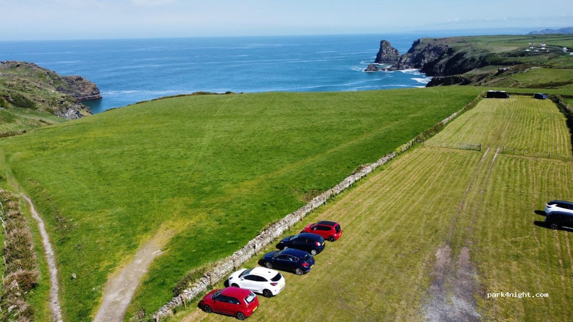 Bossiney Cove Campsite & Carpark — foto 3