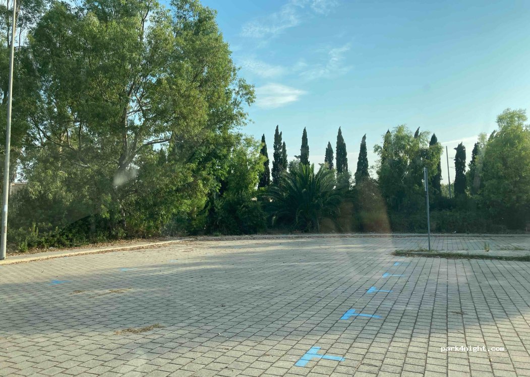 (73059) Fontanelle - 15 Corso Versilia — foto