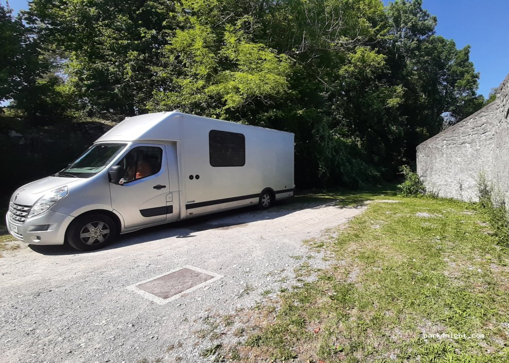 (6230) Postojna - 32 Hrenovice — foto