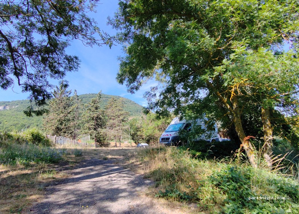 (12100) Creissels - Unnamed Road — foto 2
