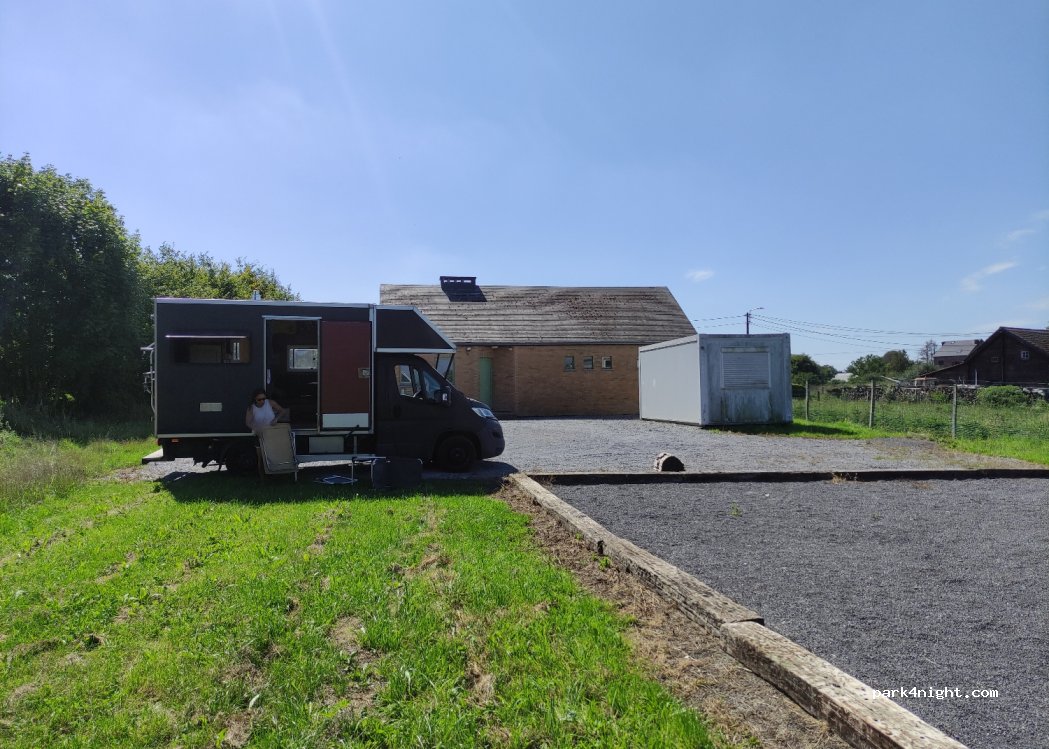 (5562) Houyet - 28 Rue des Maquets — foto 2