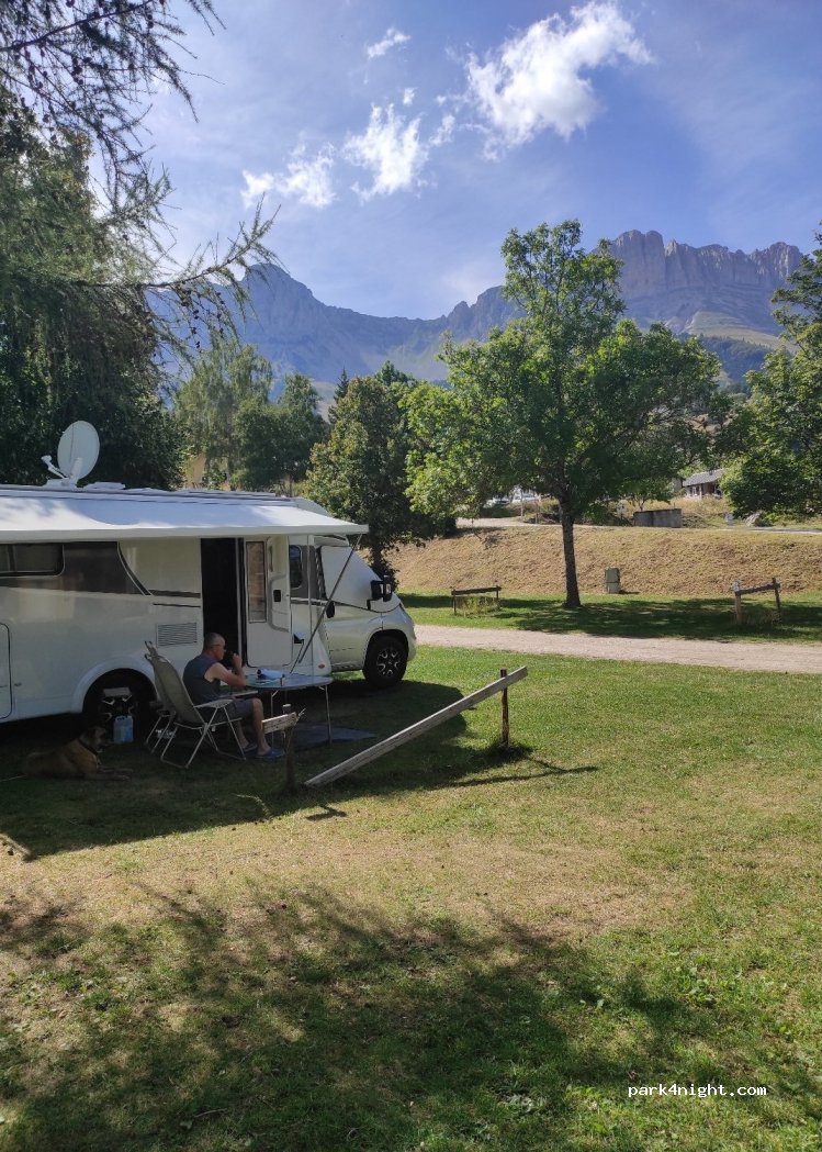 Camping-caravaneige Les 4 Saisons Gresse en Vercors — foto