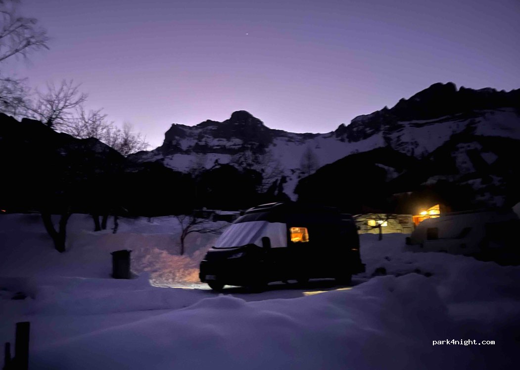 Camping-caravaneige Les 4 Saisons Gresse en Vercors — foto 2