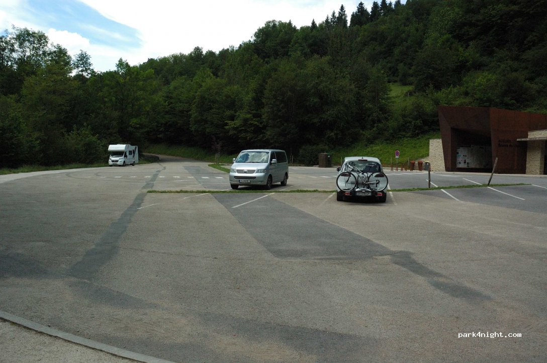 (25330) Nans-Sous-Sainte-Anne - D477 — foto