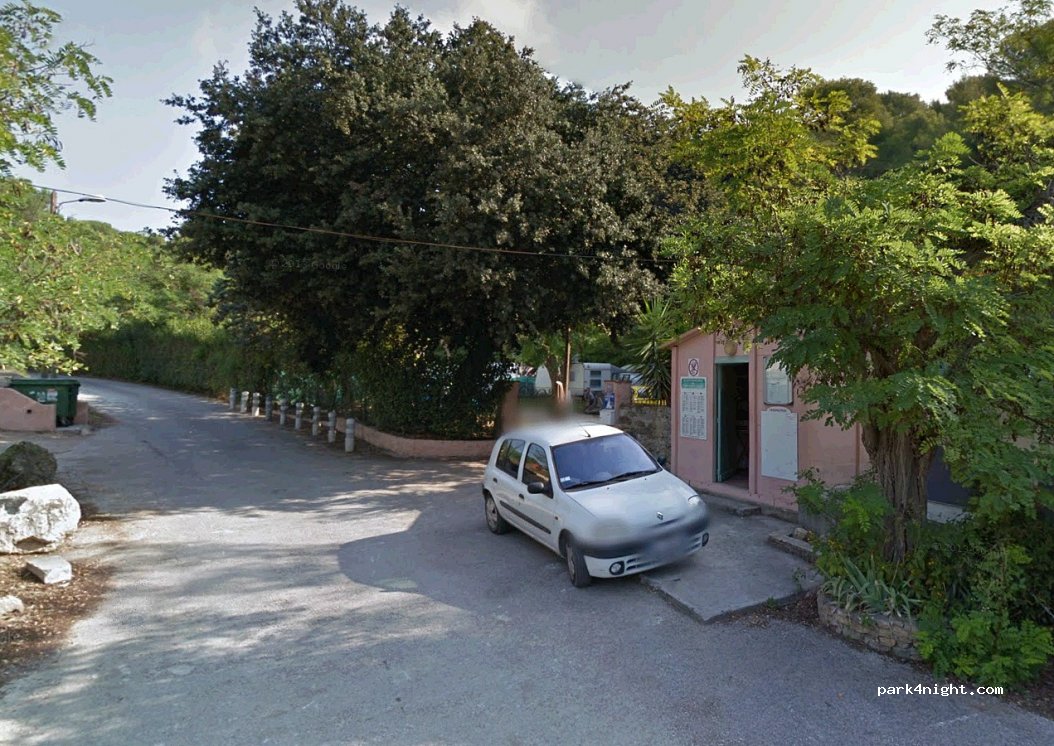 Camping du port d'Alon — foto