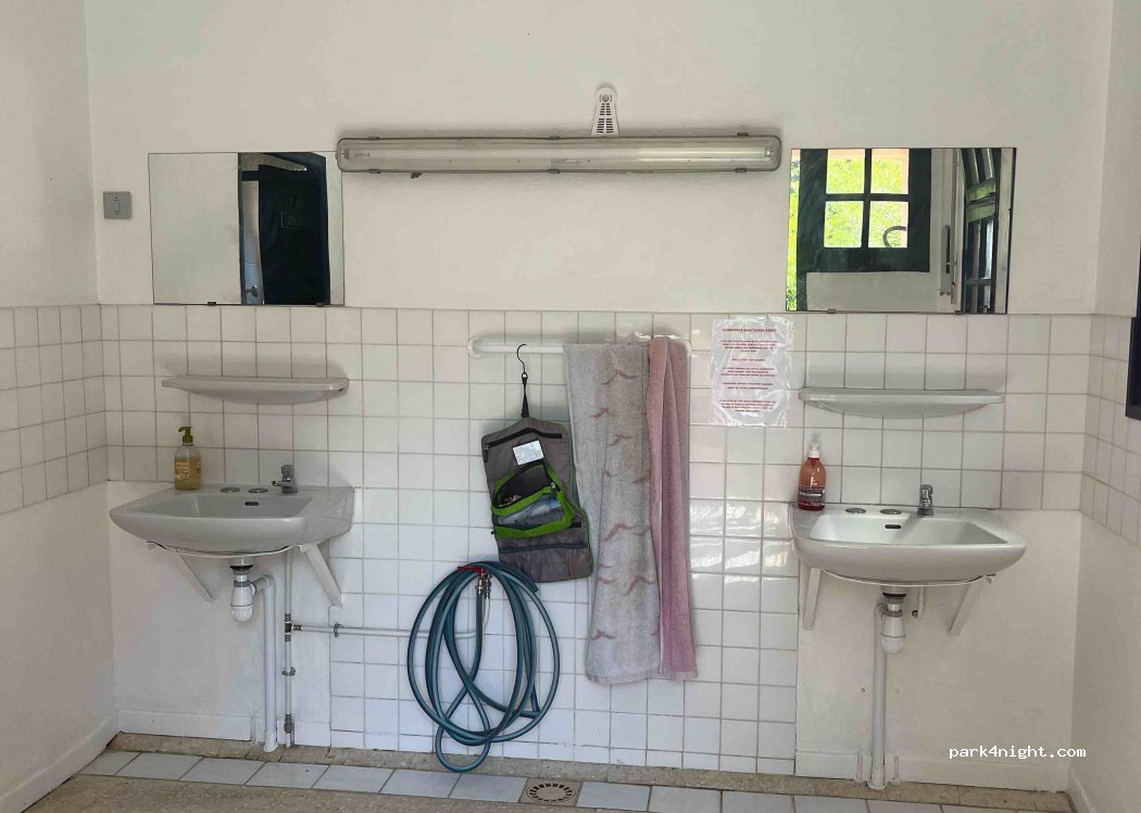 Camping du port d'Alon — foto 2