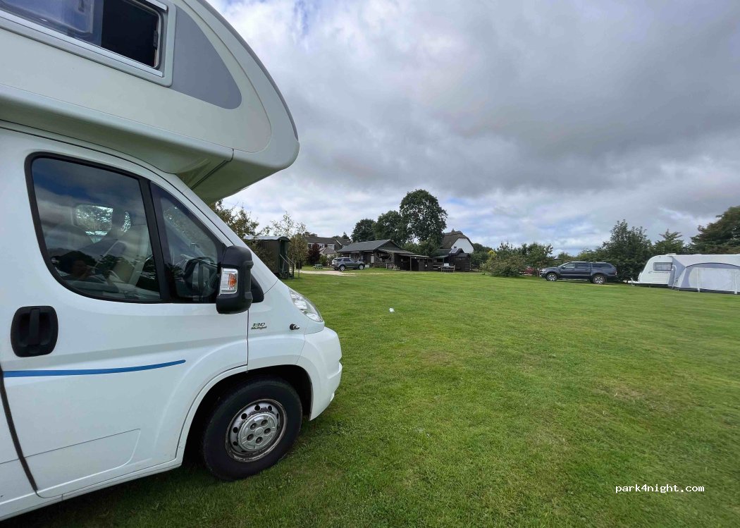 Little Birch Caravan Park — foto