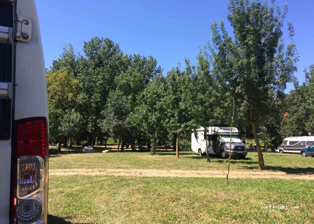 (49730) Varennes-sur-Loire - Le Petit Port — foto