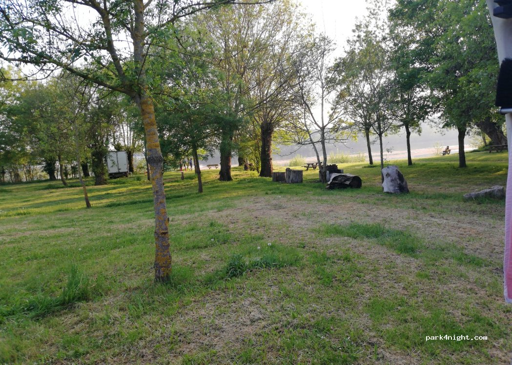 (49730) Varennes-sur-Loire - Le Petit Port — foto 2