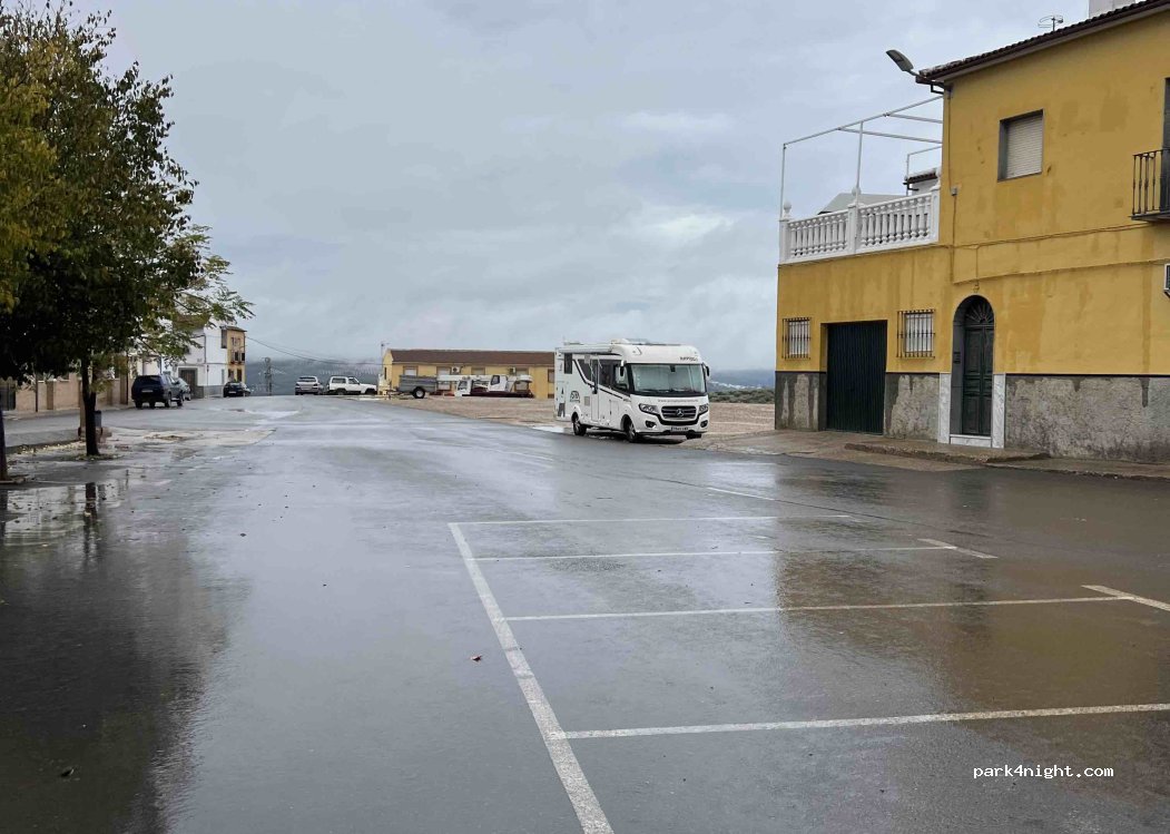 (14960) Rute - 19 Calle de los Olivos — foto 4