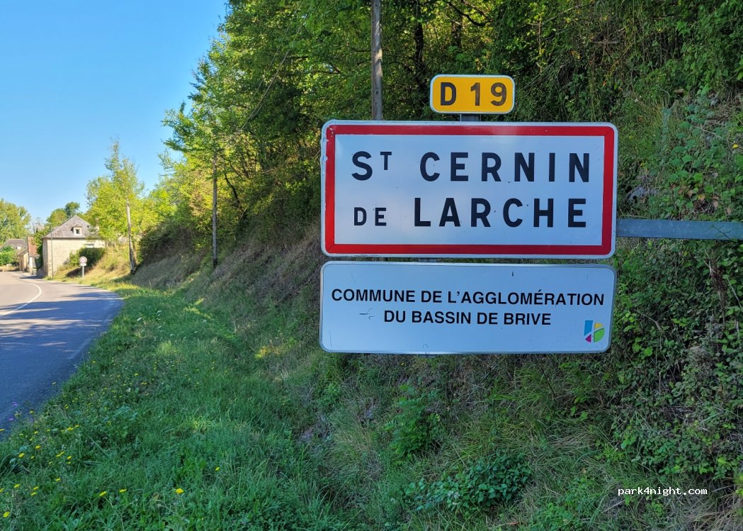 (19600) Saint-Cernin-de-Larche - 77 Route du Docteur Laffon — foto 3
