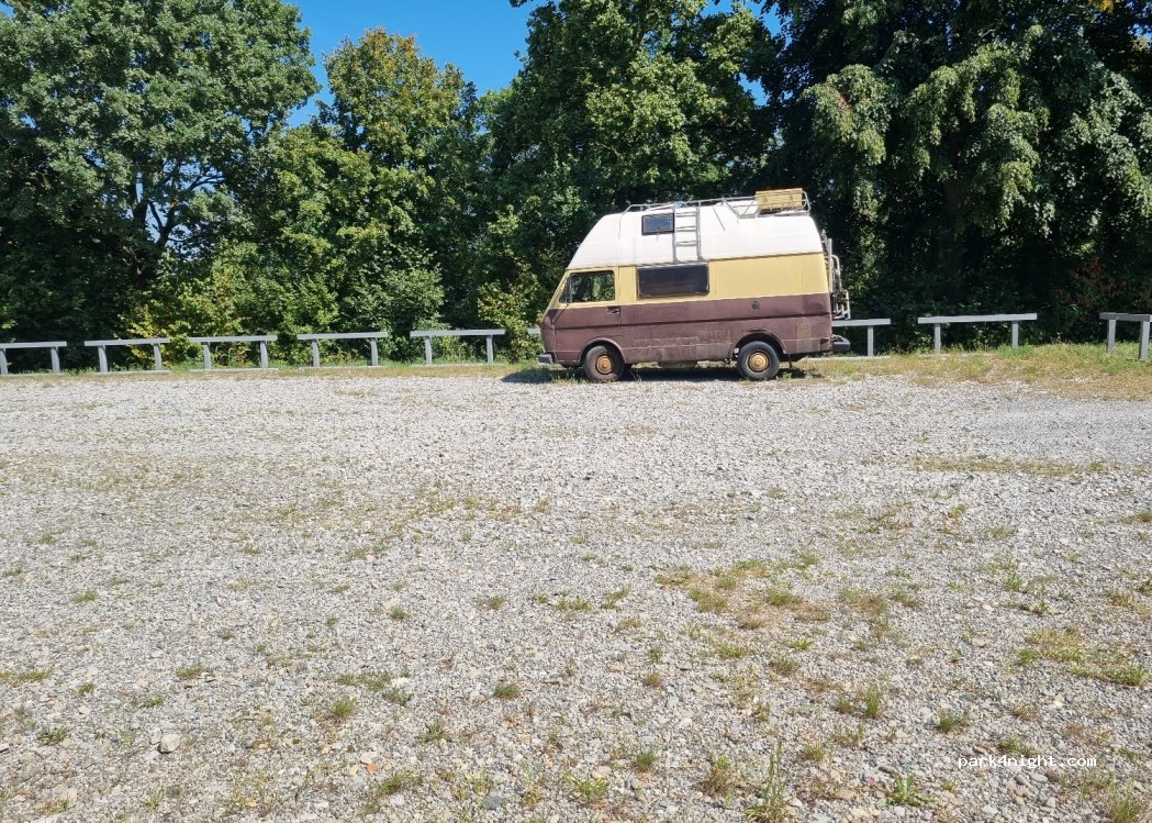 (88339) Bad Waldsee - 90 Rotkreuzweg — foto 2