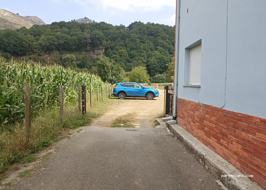 (33550) Cangas de Onís - 248A Lugar Vega de Contranquil — foto 2