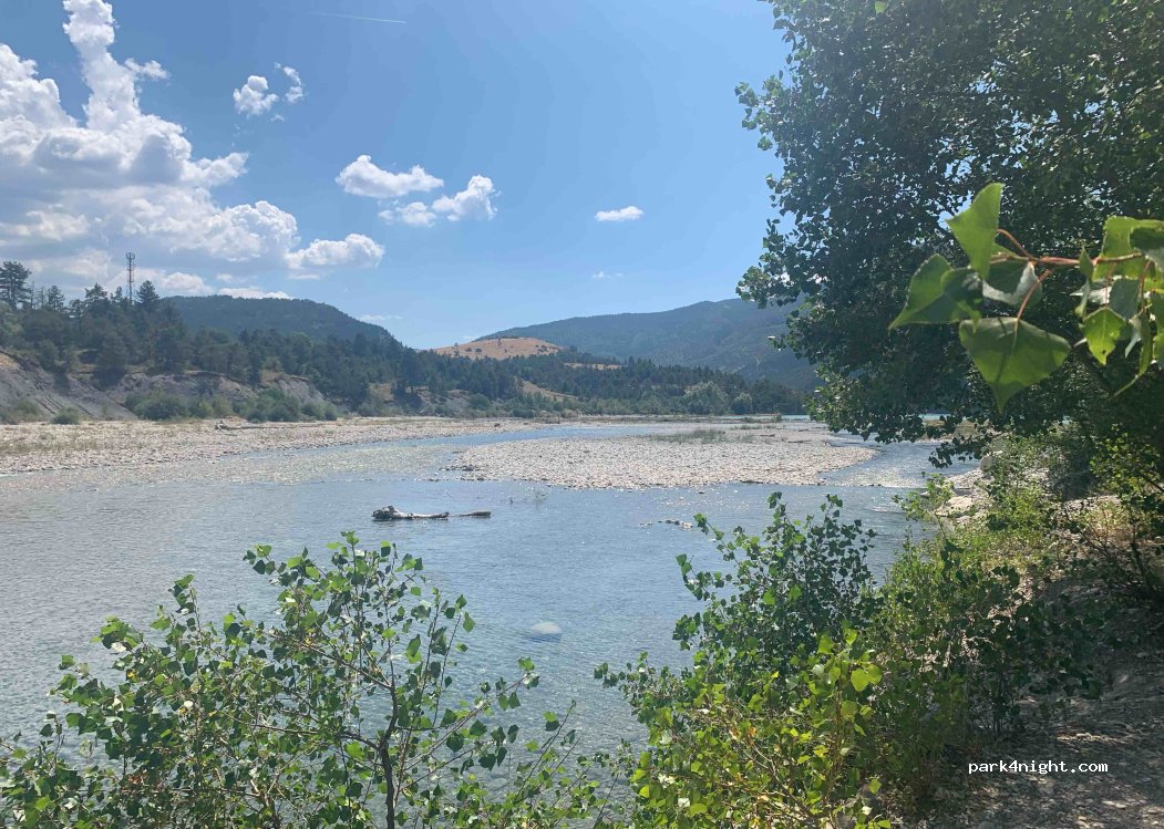 (04170) Saint-André-les-Alpes - 553 Chemin des Iscles — foto