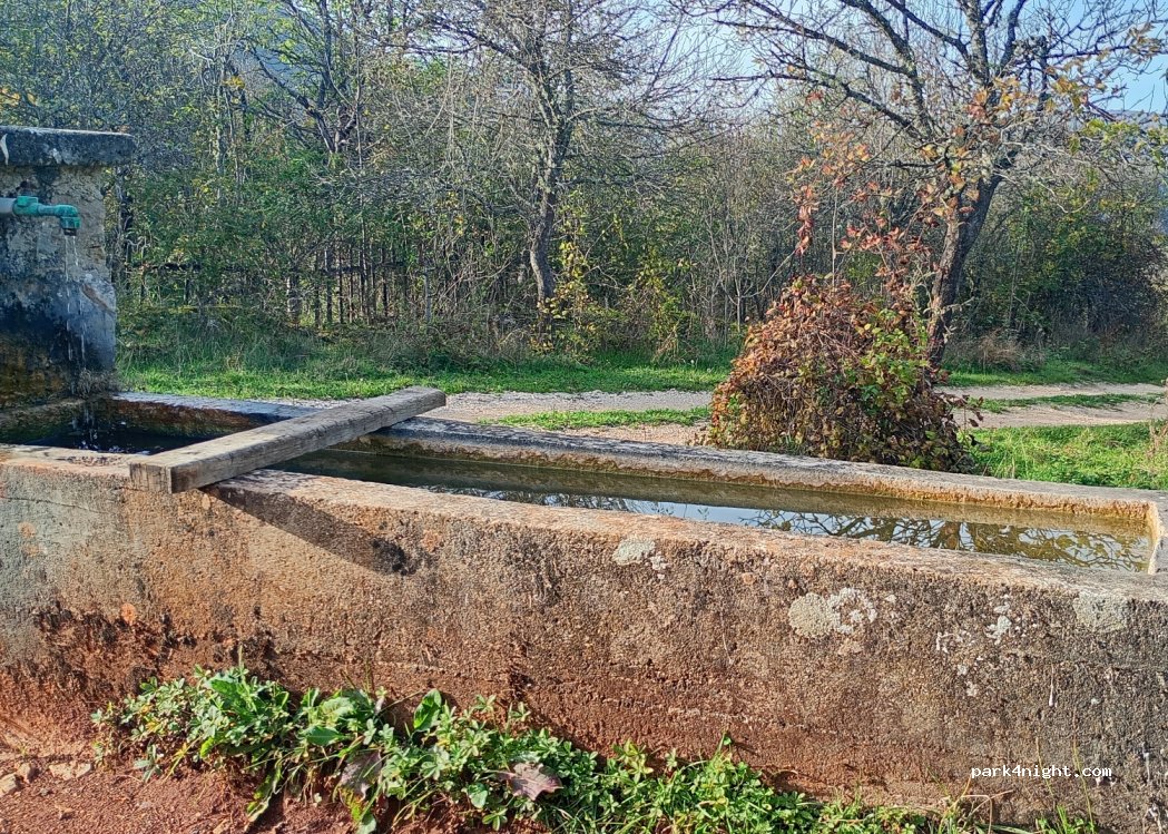 () Donja Pecka - Unnamed Road — foto 2