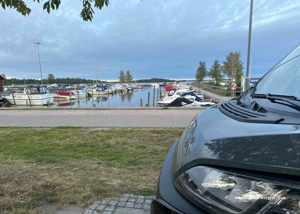 (723 48) Västerås - 1 Regattagatan — foto 2