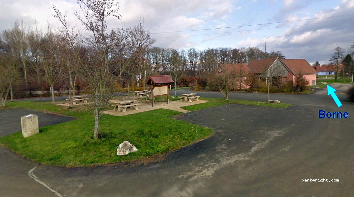 Aire de camping-cars La Porte D'Alsace | Chavannes-sur-l'Étang — foto