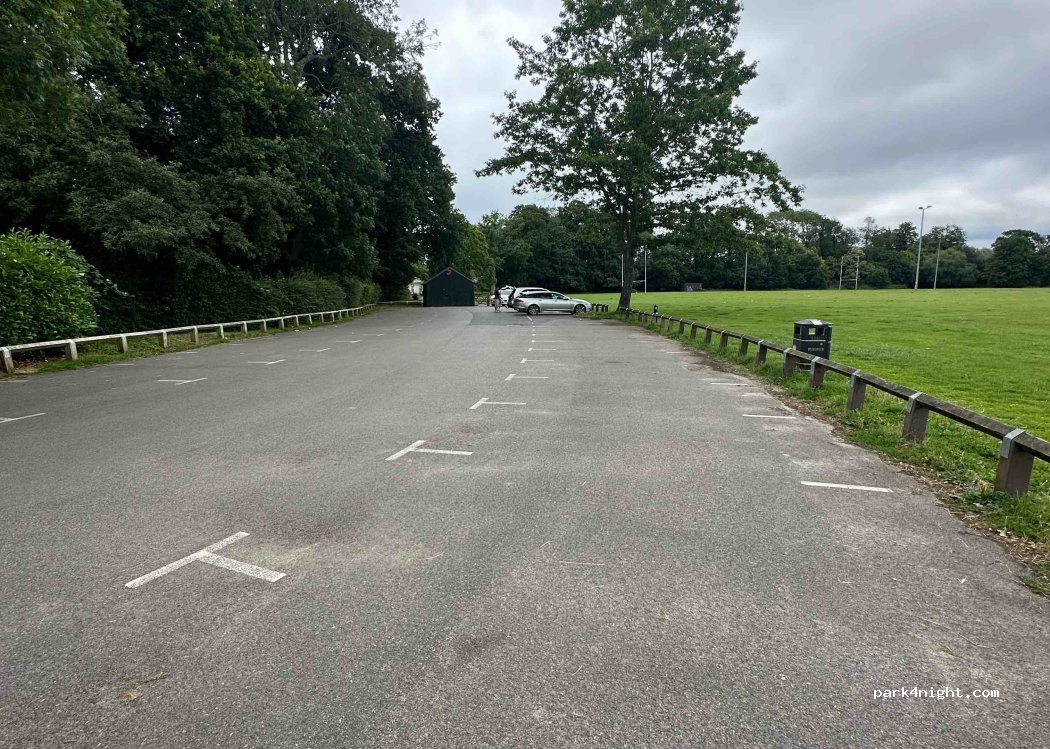 (GU12 4BP) Normandy - 59 Guildford Road — foto 2