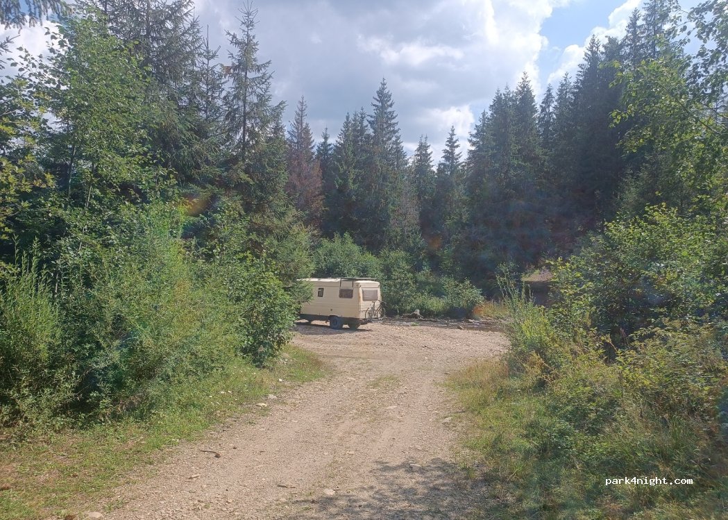 (400452) Padiş - Unnamed Road — foto
