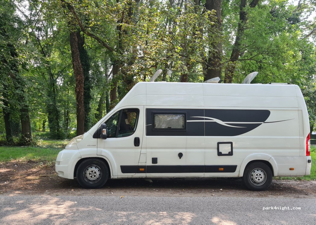 (4400) Nyíregyháza - 5 Nefelejcs utca — foto
