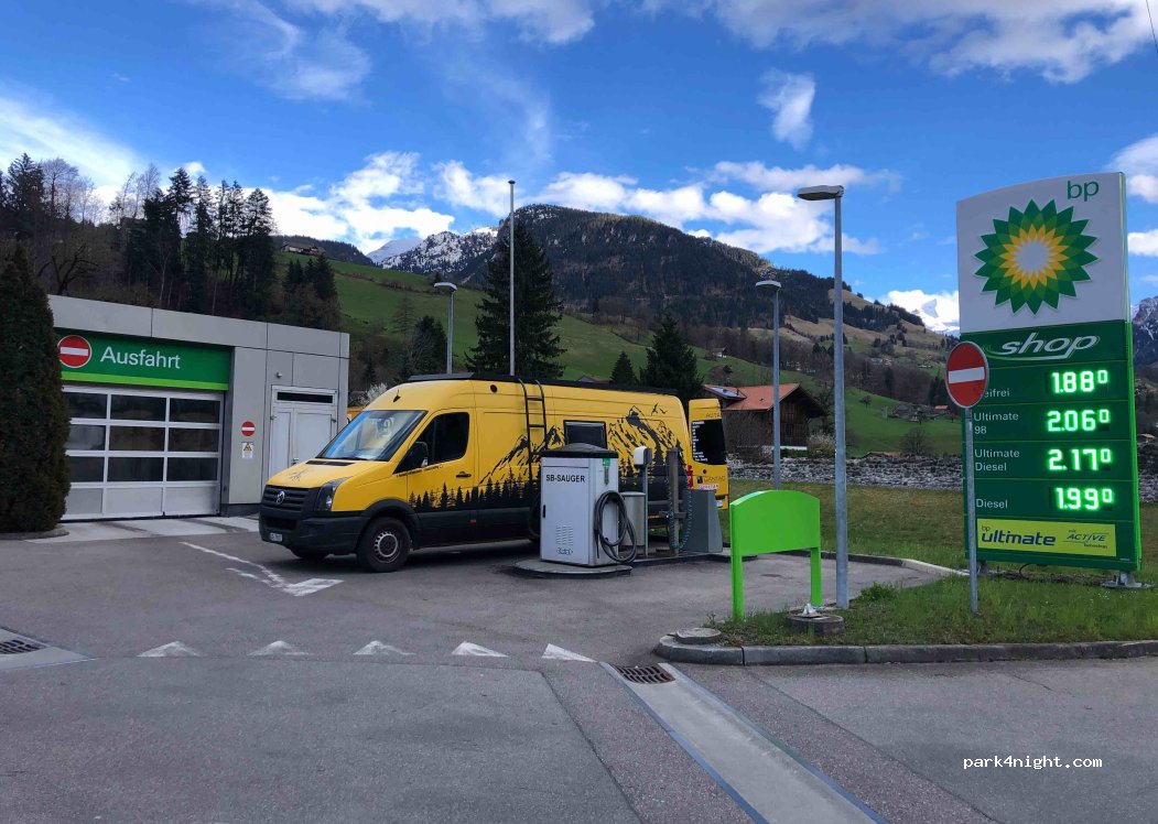 (3711) Reichenbach im Kandertal - 1 Hauptstrasse — foto