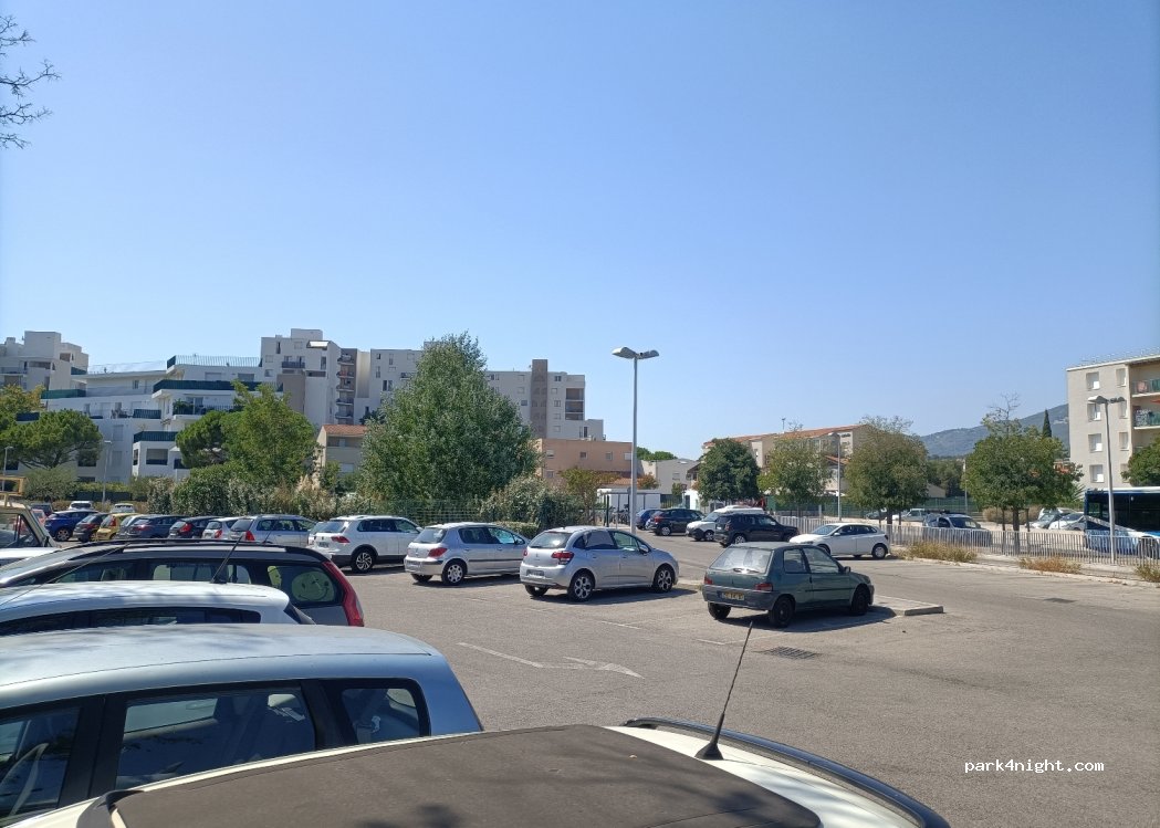 (83130) La Garde - — foto