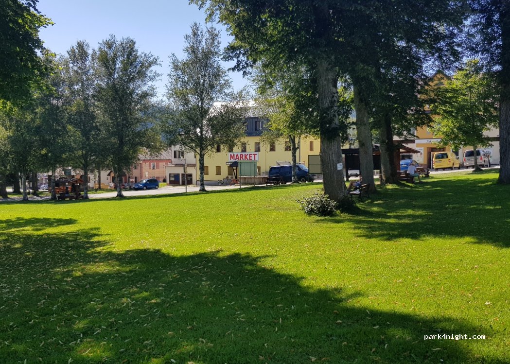 (384 43) Strážný - — foto