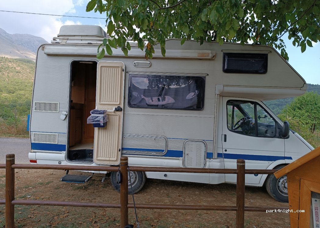 (67062) Abruzzo - 16 Via Magliano Rosciolo — foto 2