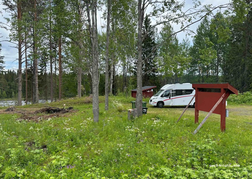 (835 61) Gravbränna - — foto 3