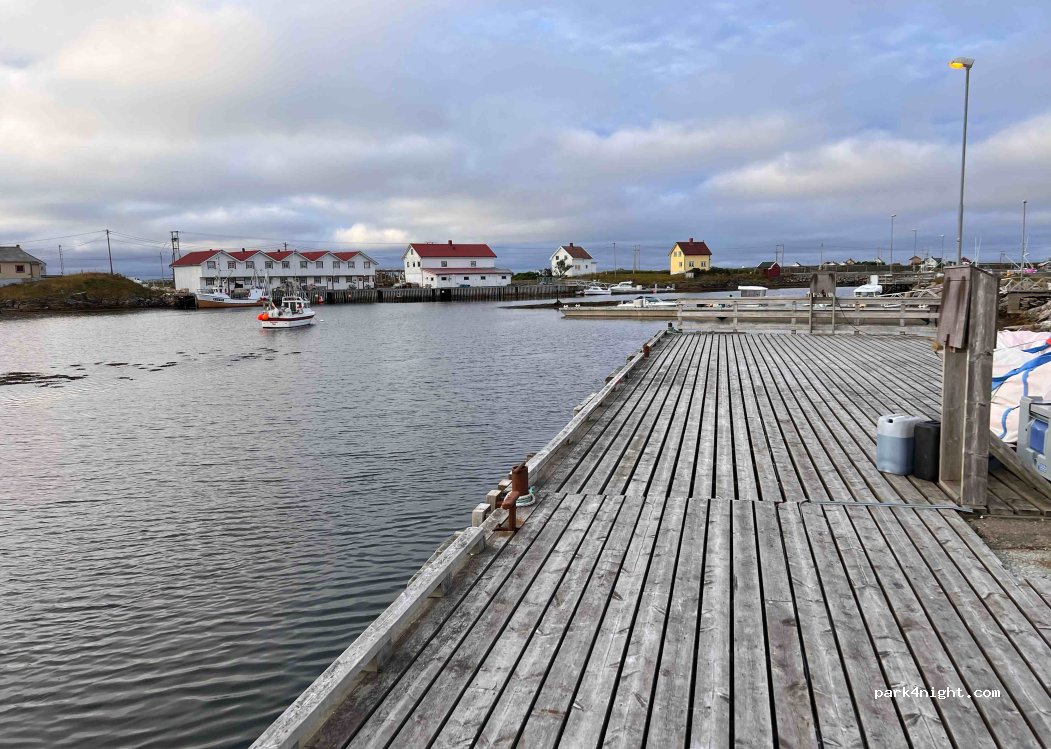 (8064) Røst - 33 Sekundær Fylkesveg 781 — foto 2