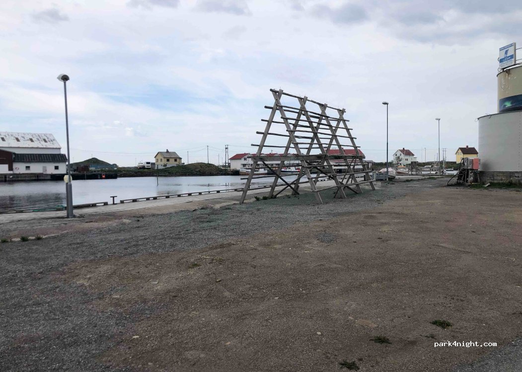 (8064) Røst - 33 Sekundær Fylkesveg 781 — foto 3