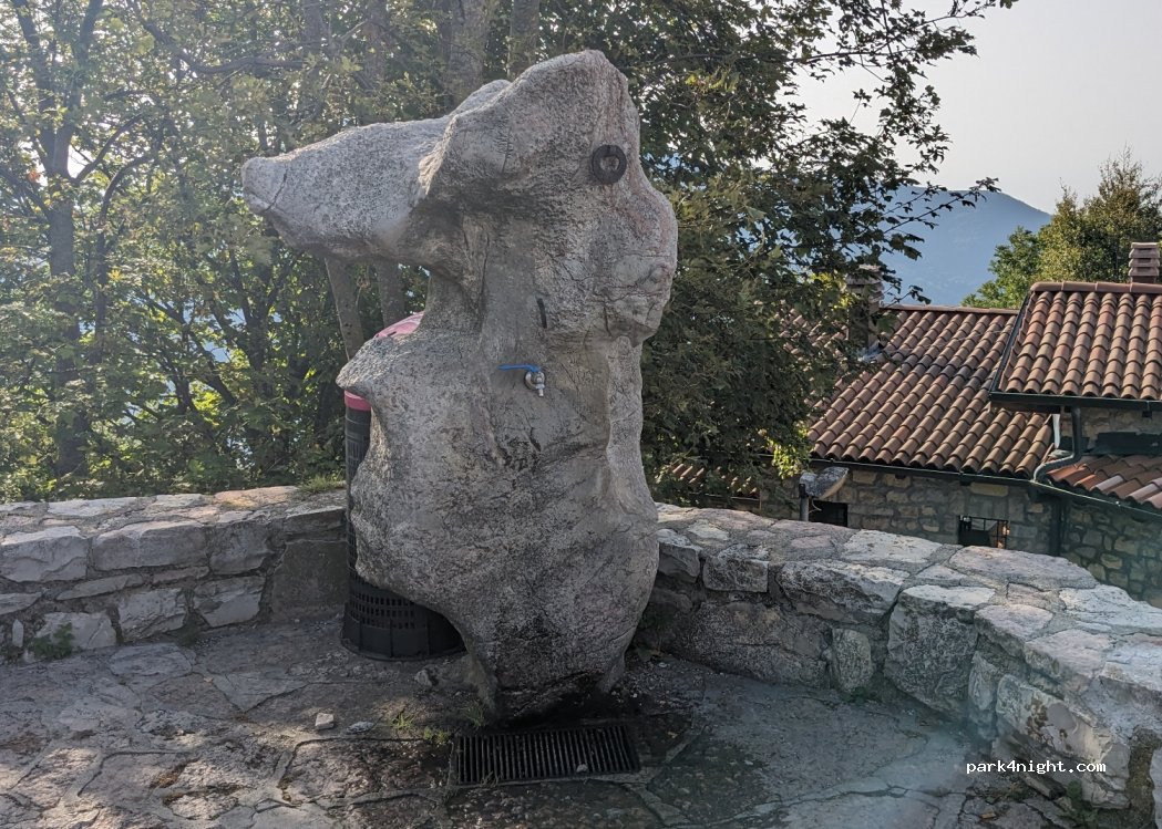 (24060) Pennini - 5 Viale dei Fiori — foto