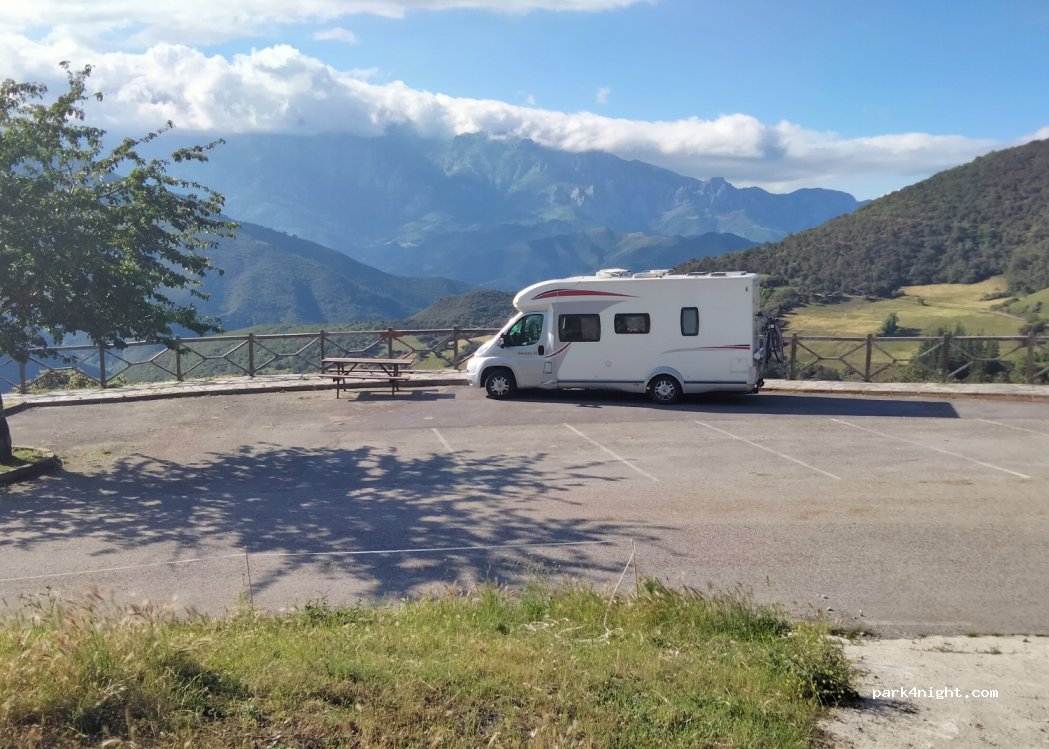 (39575) Tollo - Barrio Tollo — foto