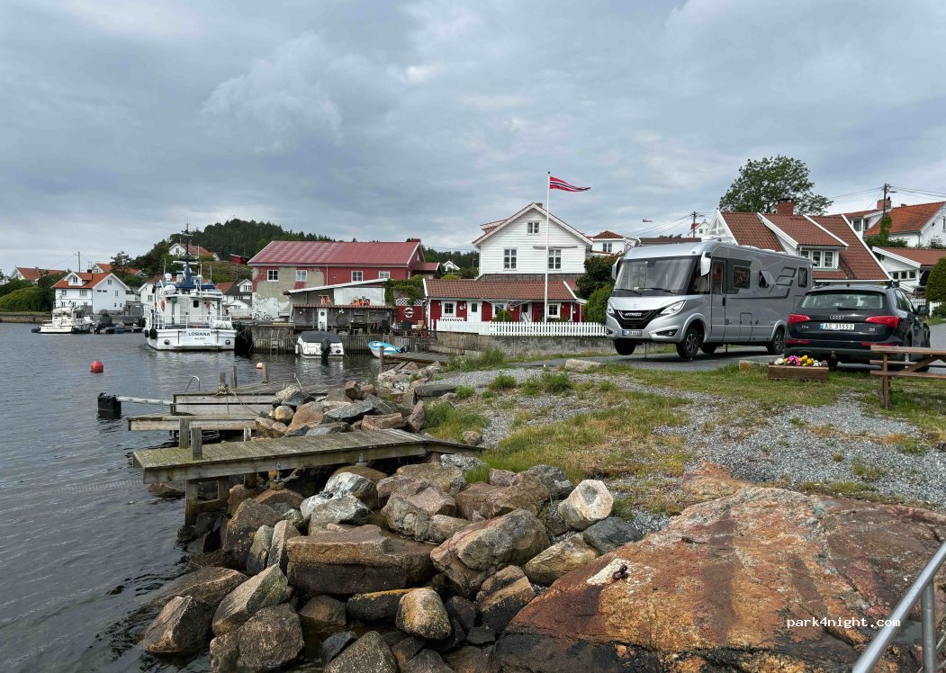(1794) Sponvika - 3 Mølenveien — foto 3