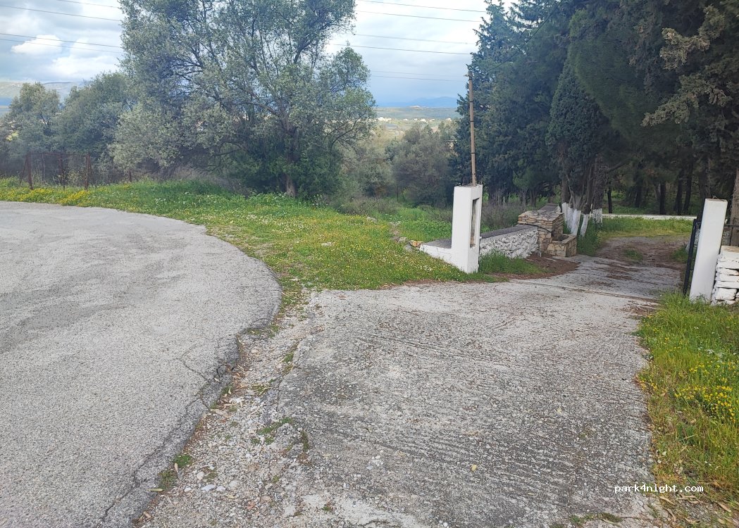 (345 00) Taminei - Unnamed Road — foto