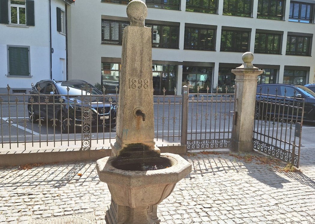 (8004) Zürich - 53 Kanzleistrasse — foto