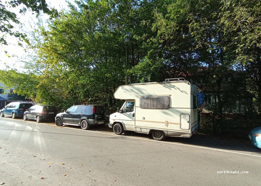 (05-220) Zielonka - 2 Wolności — foto