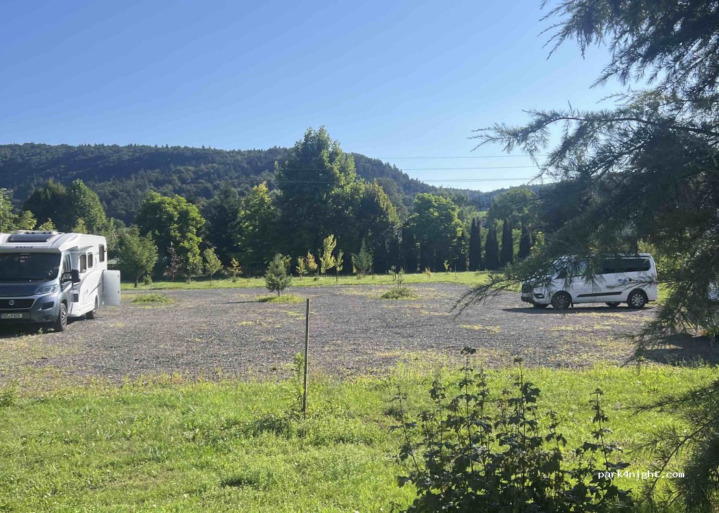 (1294) Camper stop Višnja Gora - 27 Kopališka ulica — foto 5
