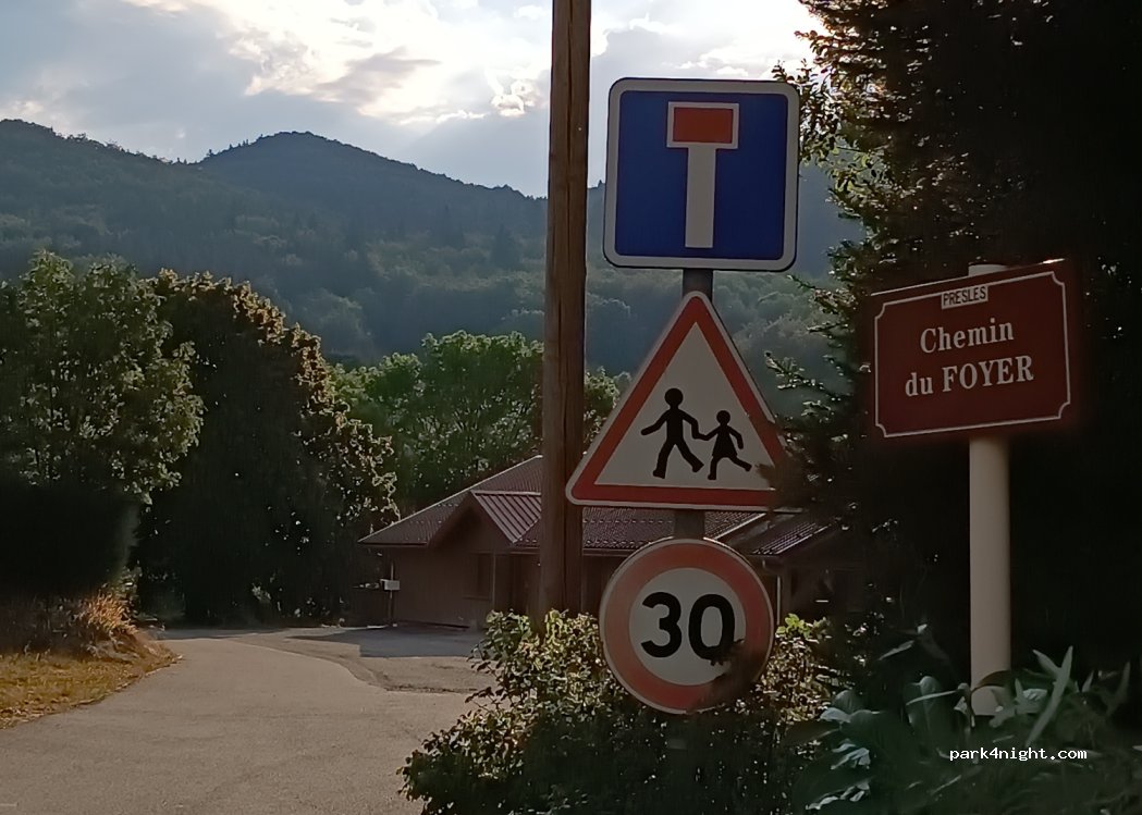 (38160) Saint-Pierre-de-Chérennes - 370 Route des Coulmes — foto