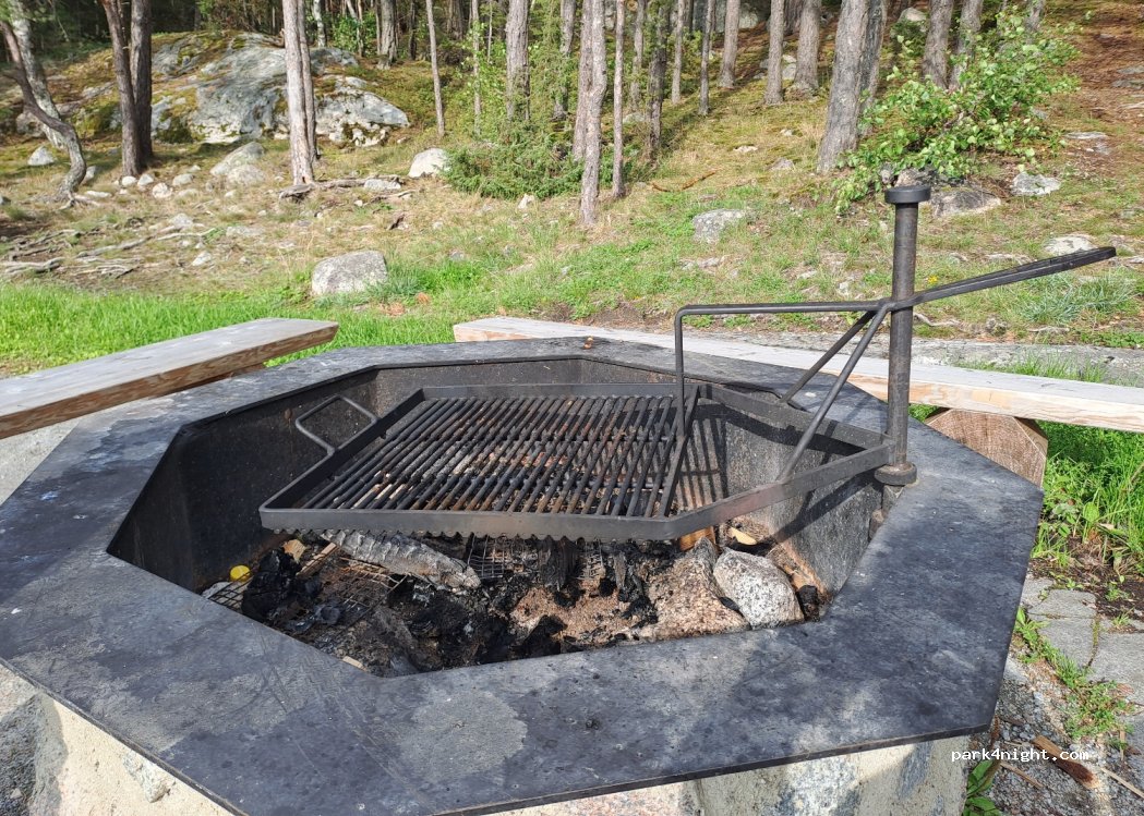 (745 99) Enköping - 27 VECKHOLM HÄRJARÖ — foto 3