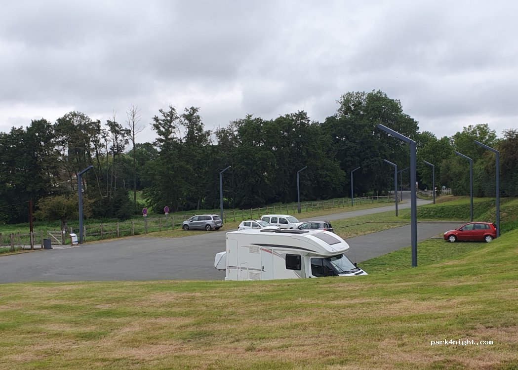 (61300) Saint-Sulpice-sur-Risle - — foto