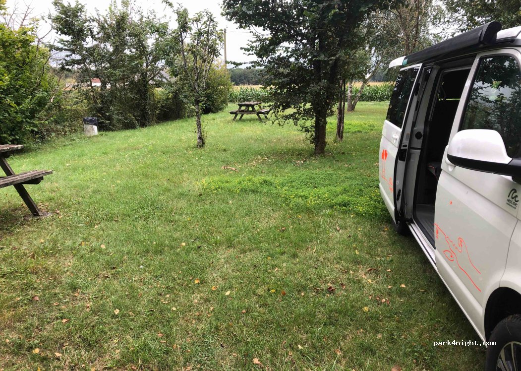 (37120) Chaveignes - 2 Le Bourg — foto 2