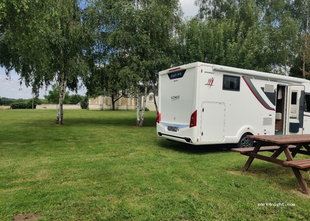 (37120) Chaveignes - 2 Le Bourg — foto 3