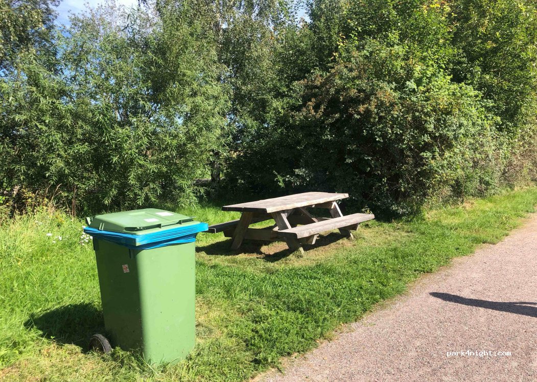 (703 65) Örebro - Kasernvägen 44 — foto 2