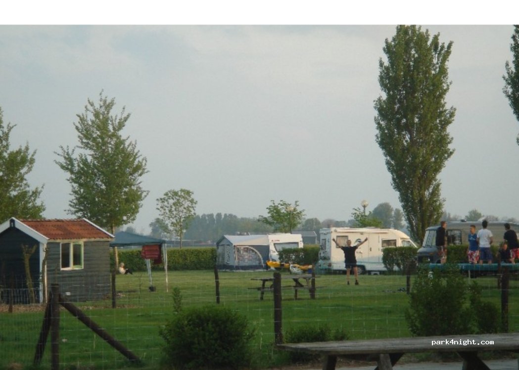 Camping & Jachthaven Aduarderzijl — foto