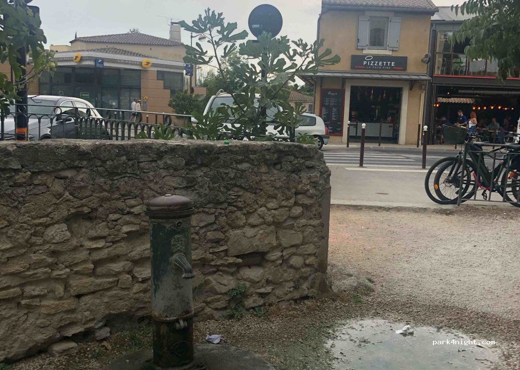 (84800) L'Isle-sur-la-Sorgue - 4 Av. des Quatre Otages — foto